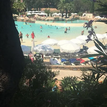 La Cigale Nyaraló